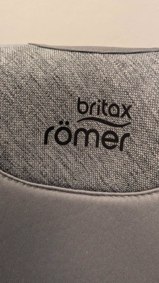 Silla Britax Römer SWINGFIX M i-SIZE Premium Line