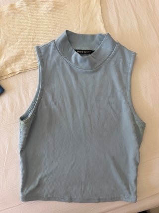 Lote 4 Tops Pull&Bear Talla S
