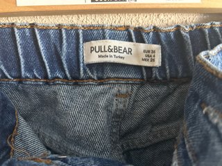 Pantalón vaquero azul largo