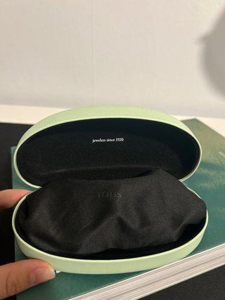 Gafas de sol Tous azules con detalles dorados