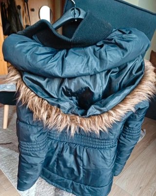 Parka donna blu con cappuccio