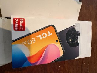 Móvil TCL 256Gb y 16ram