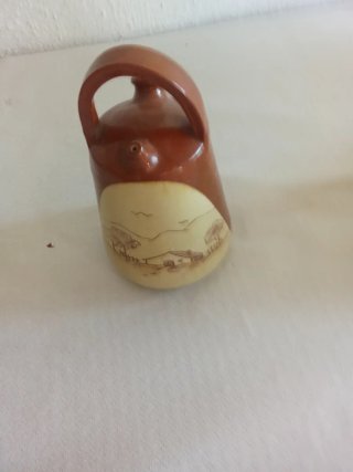 Cántaro cerámico con paisaje