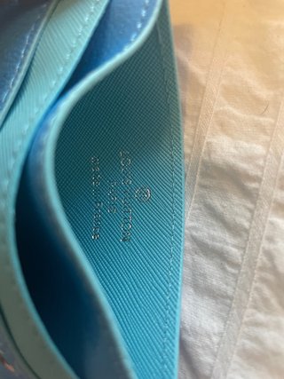 Louis Vuitton Tarjetero Azul Multicolor