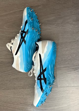 Zapatillas clavos atletismo