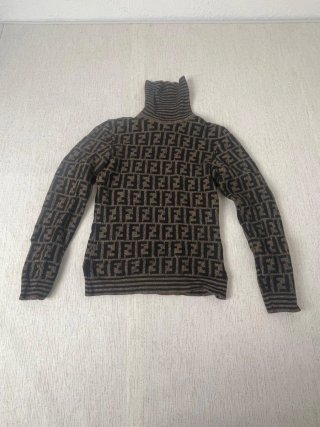 Jersey Fendi Cuello Alto FF Negro Marrón