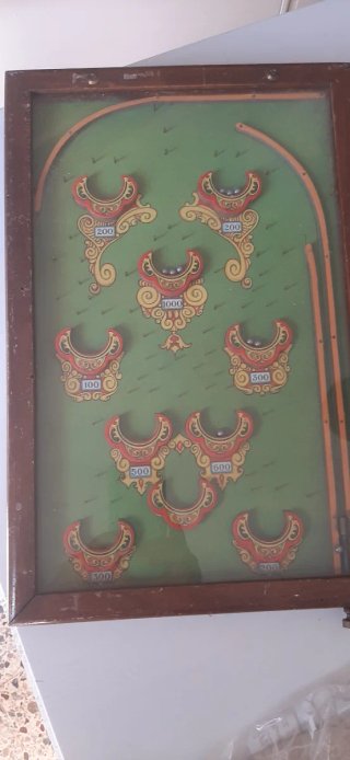 Juego de mesa antiguo