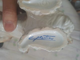 Figura perro cerámica c. Martinu