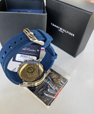 Reloj Tommy Hilfiger Azul y Dorado