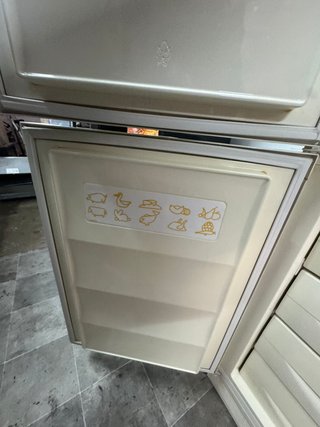 Congelador vertical new pol 185 cm 8 cajones