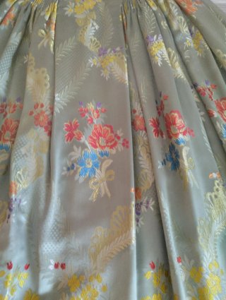 Traje de Fallera