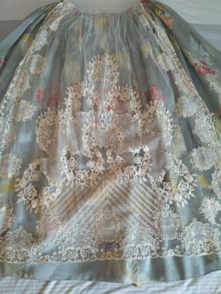 Traje de Fallera