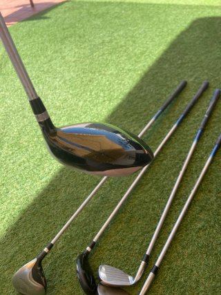 Juego Palos Golf Jr Cleveland + Bolsa