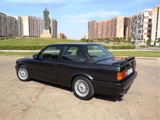 BMW Serie 3 1989 325i