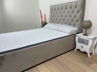 Cama Matrimonio Tapizada 135cm