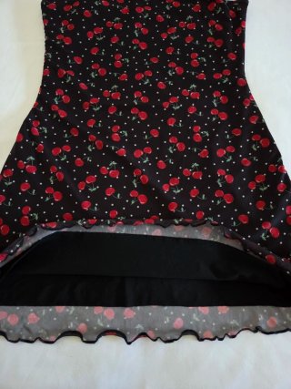 Vestido negro corto de tul con cerezas | SHEIN