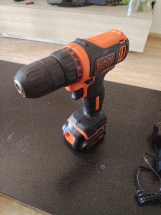 Taladro Black+Decker 10.8V