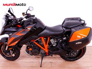 KTM 1290 SUPER DUKE GT ABS