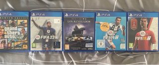 PS4 Slim 500GB + 2 Mandos Originales