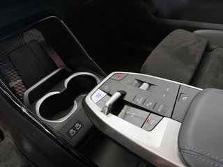 BMW ix2 eDrive20