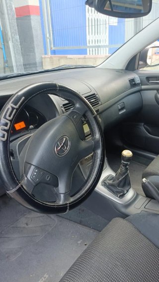 Toyota Avensis 2006