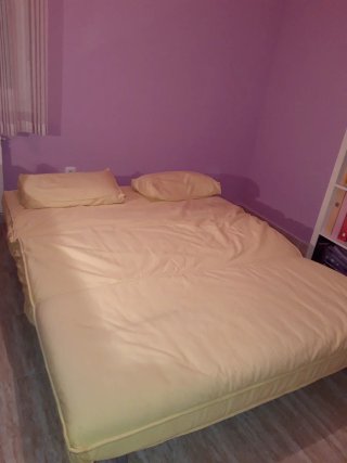 Sofá-cama Ikea tela amarillo.