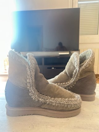 Botas Mou grises, como nuevas