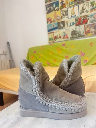 Botas Mou grises, como nuevas