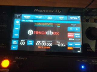 Reproductor DJ Pioneer XDJ-700