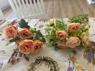 Vaso Lampone con Roselline Rosa 2 mazzi