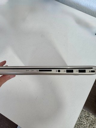 Portátil ASUS i5 20GB RAM GTX 1050 120Hz
