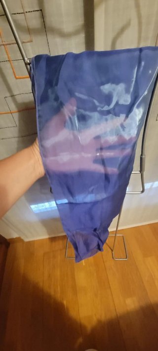 Fular morado de organza