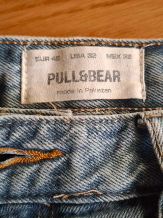 Bermuda vaquera Pull&Bear desgastada