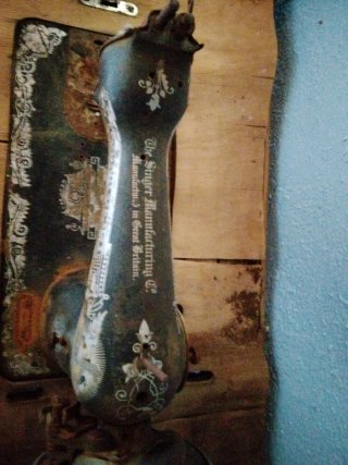 Máquina de coser antigua