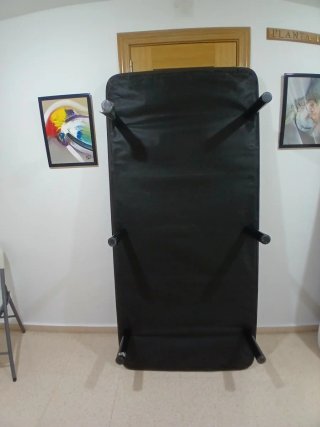 Se vende cama individual. - Medidas: 195 cm/95/22