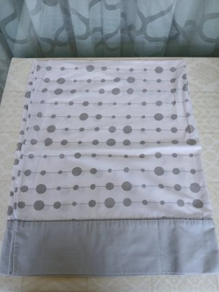 Se vende cama individual. - Medidas: 195 cm/95/22