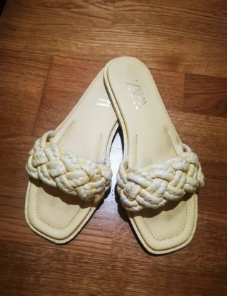 Sandalias Zara trenzadas