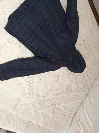 Abrigo azul Decathlon con capucha