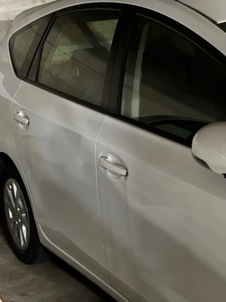 Toyota Prius+ 2021