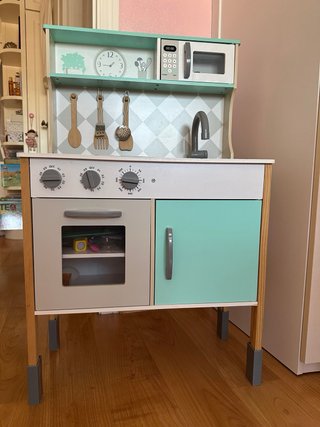 Cocina de madera para niños