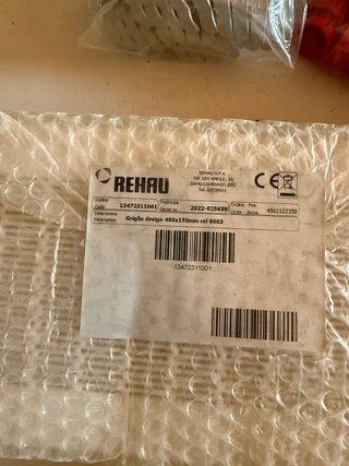 3 Griglia design 480x155mm ral 9003