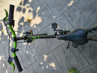 Bicicleta Infantil Btwin Negra y Verde
