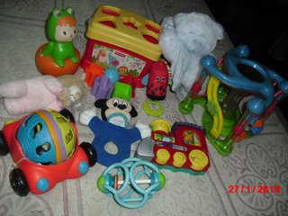 LOTE DE JUGUETES DE BEBE, 5€ CADA FOTO o 10 € todo