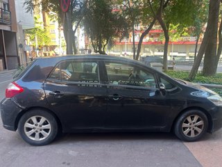 Toyota Auris 2012