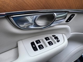 Volvo XC90 T8 Recharge Inscription AWD Auto 287 kW (390 CV)