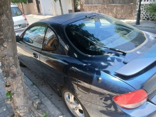 Hyundai Coupe 2001