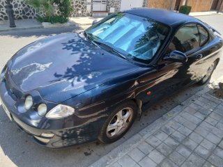 Hyundai Coupe 2001
