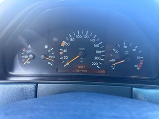 Mercedes-Benz Clase E 300D 1995