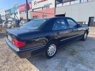 Mercedes-Benz Clase E 300D 1995