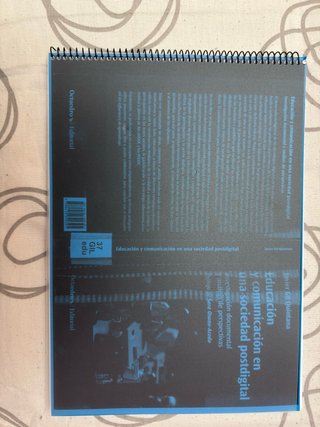 Educación y comunicación en una sociedad postdi...